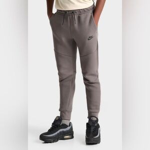 BIG KIDS' NIKE SPORTSWEAR TECH FLEECE REFLECTIVE JOGGER PANTS